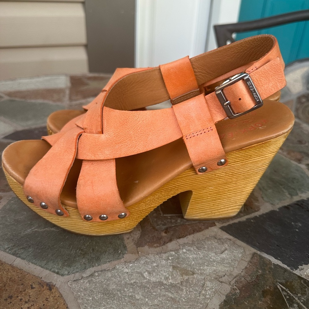 Kork Ease Stylish Orange Platform Sandals in orange size 8
